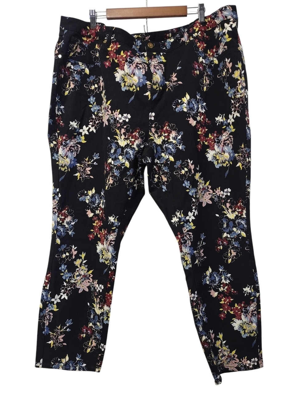 G.I.L.I. Got It Love It Black Multi Floral Print Ankle Pants Plus Size 26W